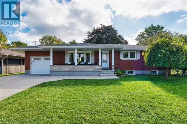 Listowel, ON N4W3C2,5 TATHAM Place