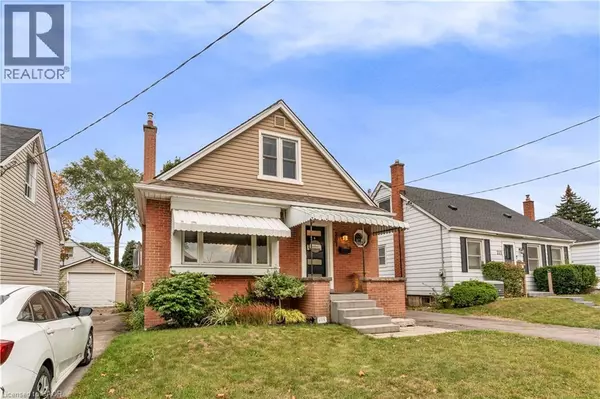 Hamilton, ON L8K3B4,207 AUBURN Avenue