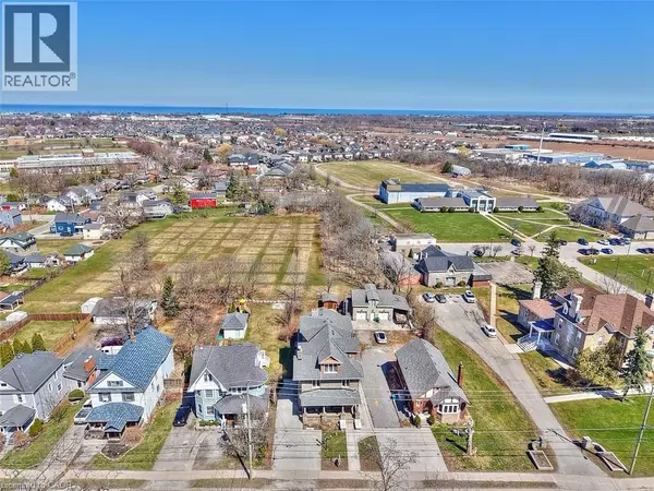 Beamsville, ON L0R1B0,4915 KING Street