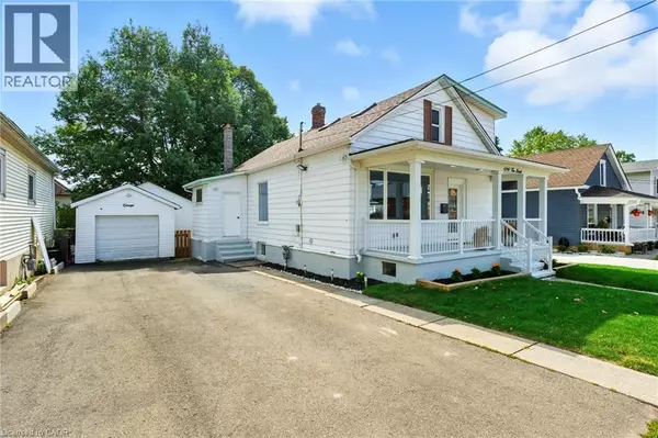 Niagara Falls, ON L2G1X8,6294 KER Street