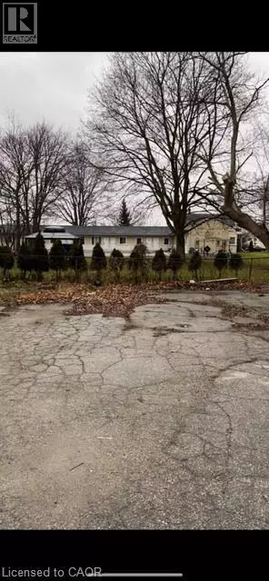 Stratford, ON N5A3J6,673 ONTARIO ST #B