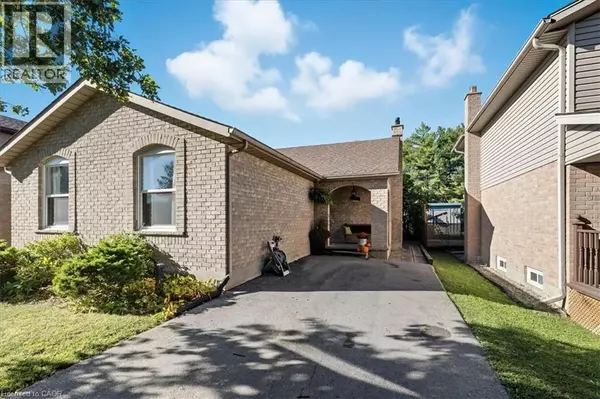 361 CORNERBROOK Place, Waterloo, ON N2V1M3