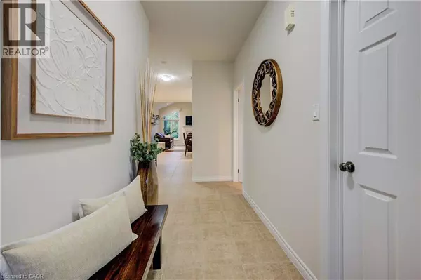 Paris, ON N3L0A3,56 MARRIOTT Place