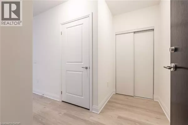 Hamilton, ON L0R1P0,1936 RYMAL RD East #512