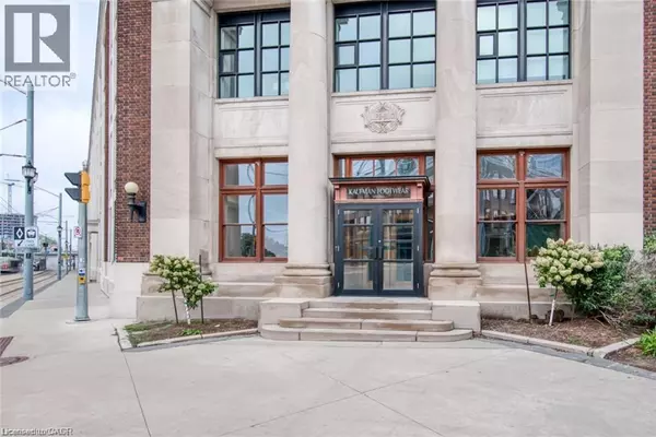 Kitchener, ON N2G4Z9,404 KING ST West #212