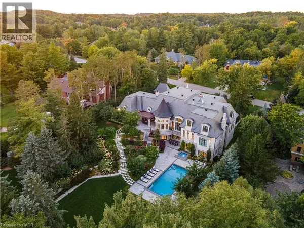 Maple, ON L6A1G2,121 REBECCA Court