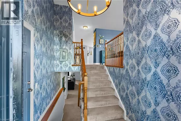 Smithville, ON L0R2A0,8 LINDAN Street