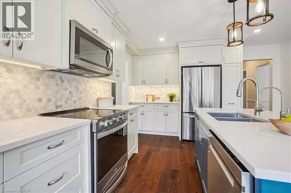 Mississauga, ON L5N2V3,41 STEEN Drive