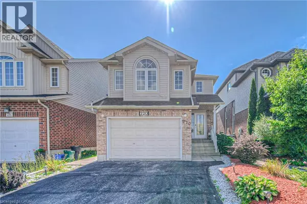220 SIENNA Crescent, Kitchener, ON N2R1T4