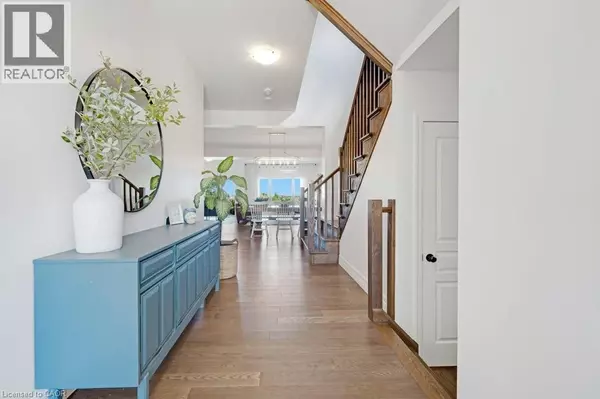 Cambridge, ON N1S0B4,160 FREURE Drive