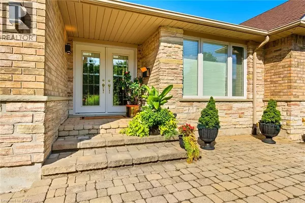 Burlington, ON L7P4W8,1104 CROFTON Way