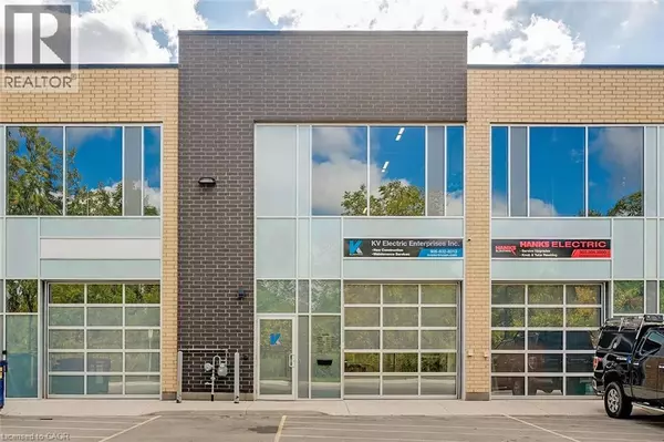 Burlington, ON L7T0C5,1158 KING RD #16