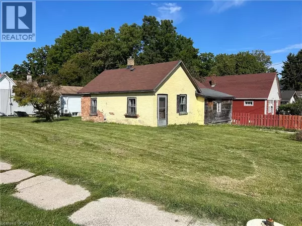 Simcoe, ON N3Y3C8,270 QUEEN Street S