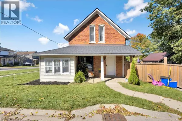 Waterford, ON N0E1Y0,79 WASHINGTON Street