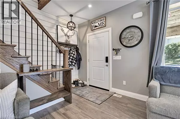 Waterford, ON N0E1Y0,79 WASHINGTON Street