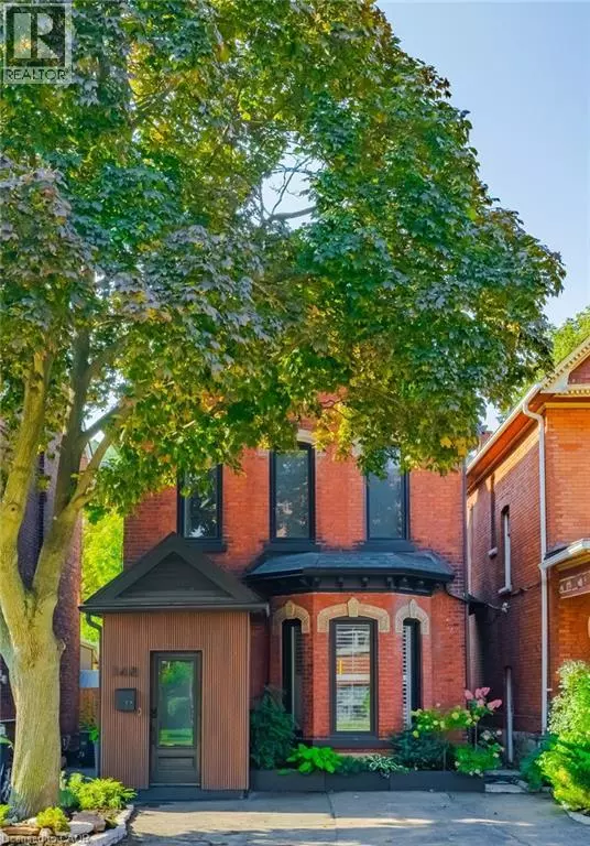 Hamilton, ON L8N1S8,148 STINSON Street
