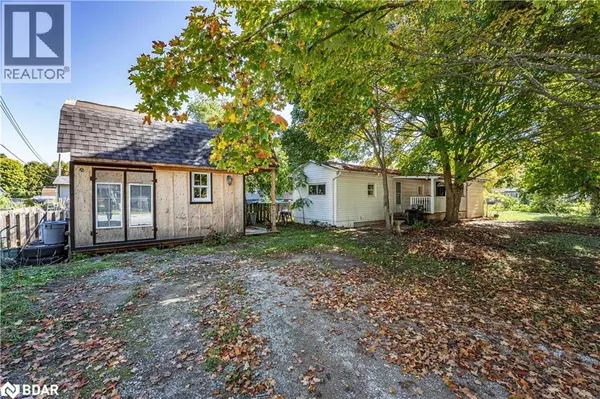 Angus, ON L3W0A5,2 EAST Street