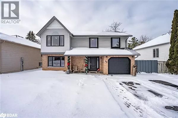 12 RIVERDALE Drive, Wasaga Beach, ON L9Z1E9