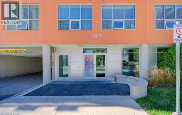 Waterloo, ON N2G0G4,321 SPRUCE ST #102