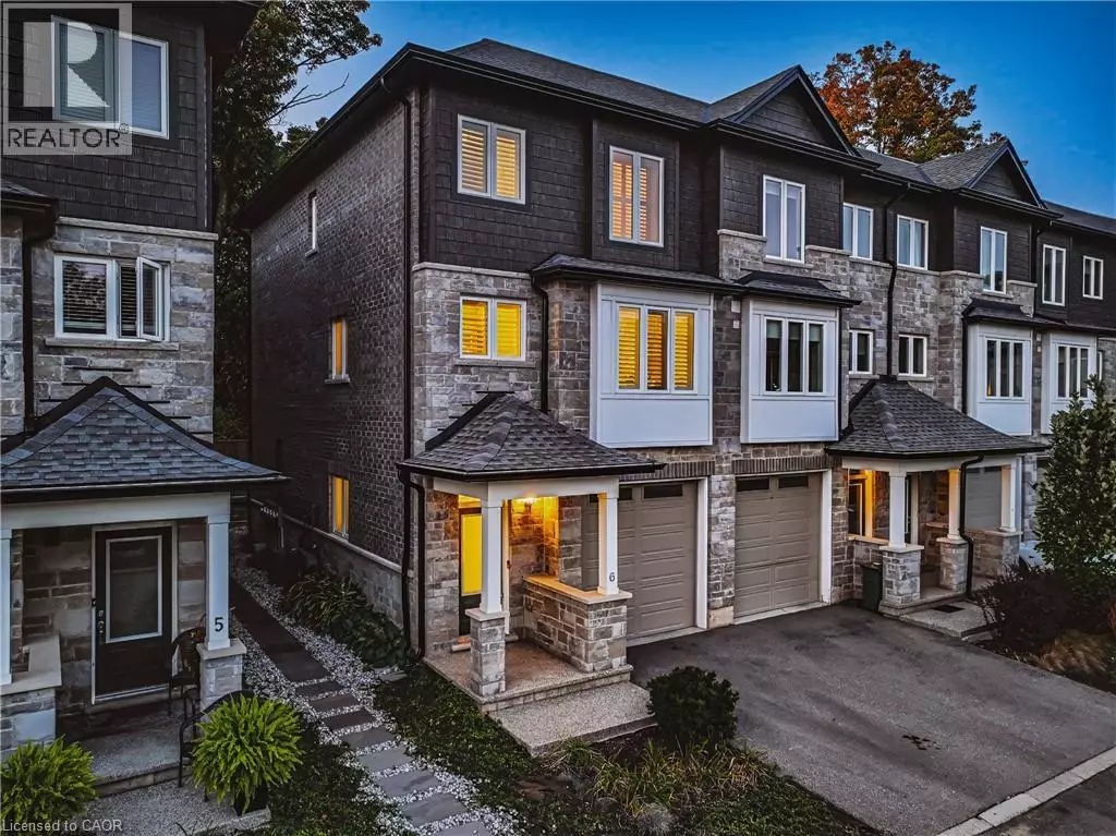 Ancaster, ON L9B2G7,111 WILSON ST #6