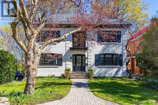 Hamilton, ON L8P2V4,34 AMELIA Street