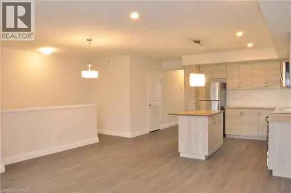 Kitchener, ON N2R0P5,160 ROCHEFORT ST #D3