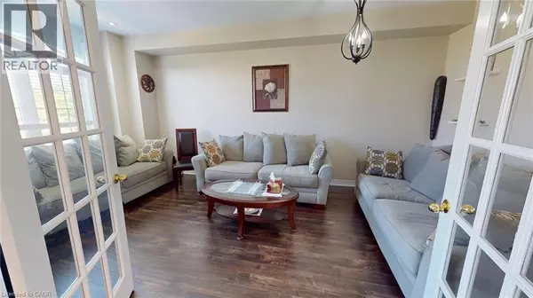 Stoney Creek, ON L8E6E8,206 SPRINGSTEAD Avenue