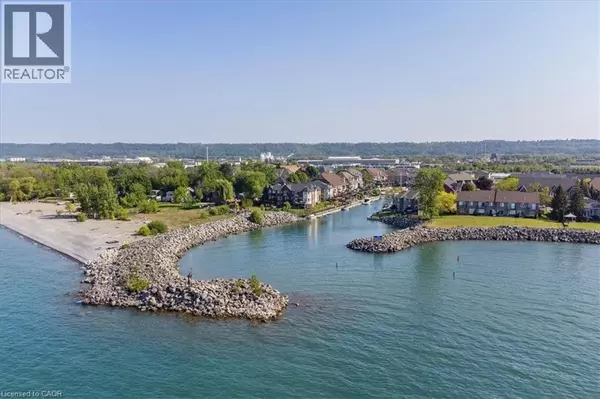 Stoney Creek, ON L8E4Z7,44 SUNVALE Place
