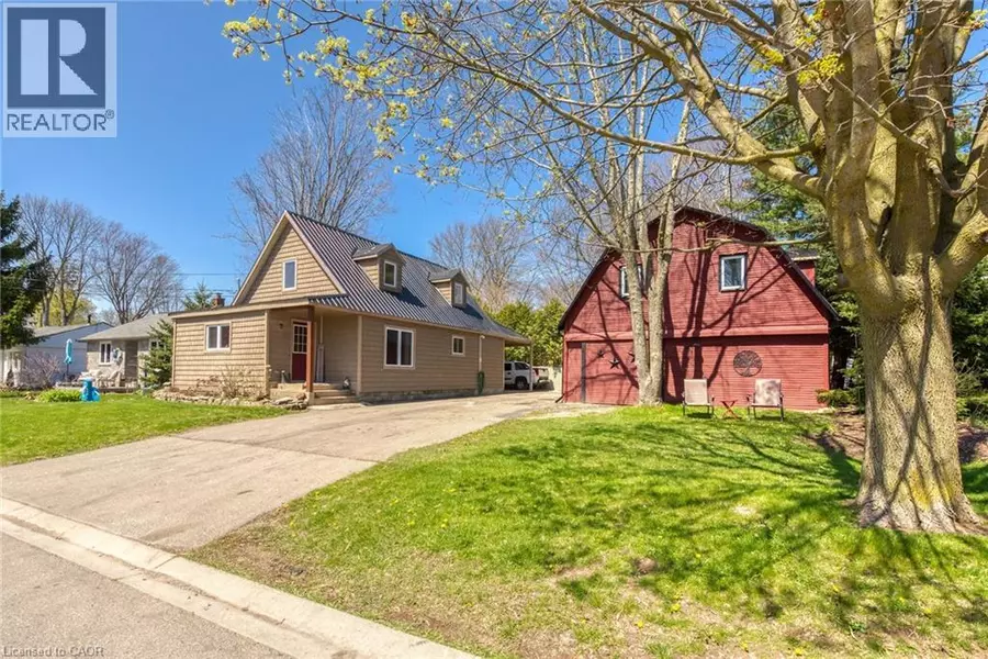 109 MCNAB Street E, Port Dover, ON N0A1N0