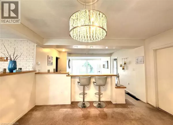 Hamilton, ON L8H6V8,115 BEACH Boulevard