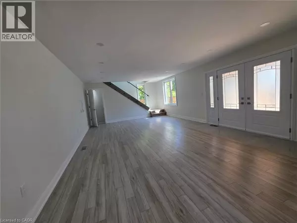 Waterdown, ON L0R2H0,198 VICTORIA ST #B