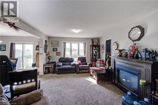 Woodstock, ON N4T0G3,1360 CAEN Avenue