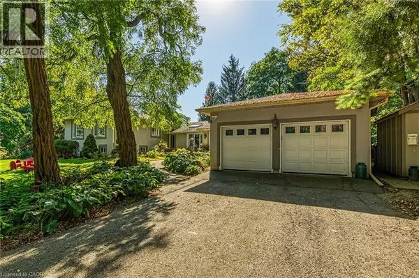 Burlington, ON L7P0B2,5590 BLIND Line