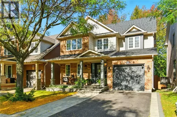 Burlington, ON L7L6V8,5566 THORN Lane