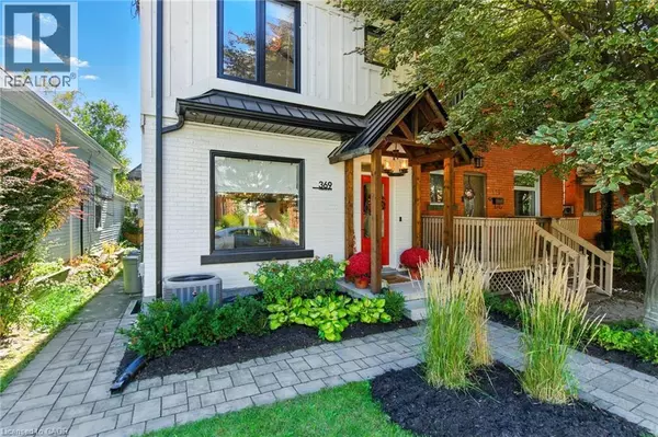 Hamilton, ON L8P2E6,369 CHARLTON Avenue W