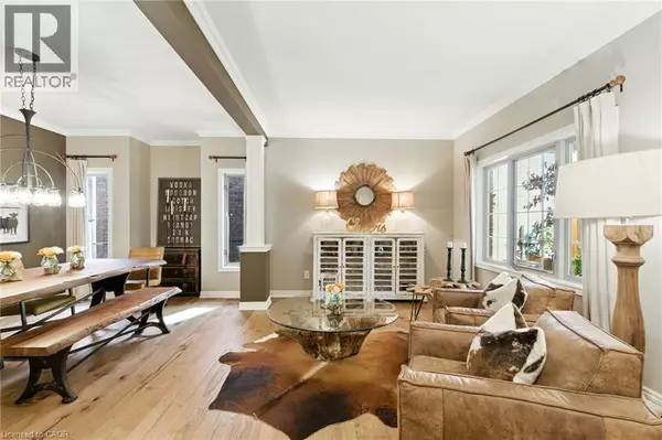 Burlington, ON L7T4L7,587 SANDCHERRY Drive