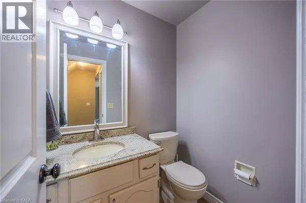 Simcoe, ON N3Y5K5,22 FALLS Crescent