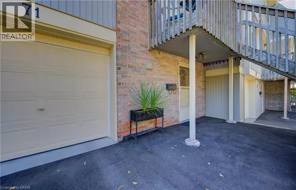 Kitchener, ON N2P1G8,30 GREEN VALLEY DR #71