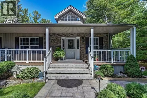 Cambridge, ON N3C2B8,527 RIVER Road