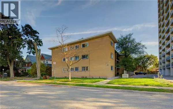 Kitchener, ON N2H1N8,50 GORDON Avenue