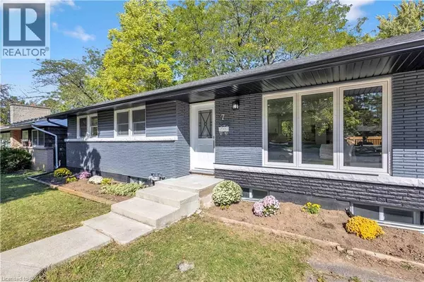 St. Catharines, ON L2T2C2,7 SWAN Drive