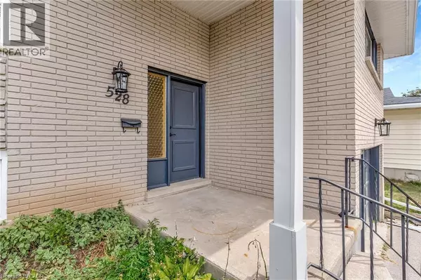 Waterloo, ON N2L4N7,528 HAVELOCK Drive