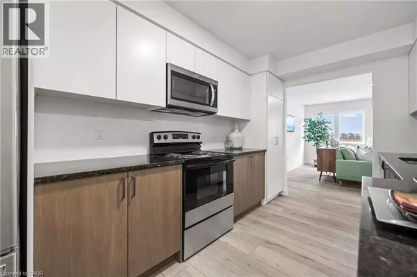 Minto, ON N0G2P0,182 BRIDGE CRES #6