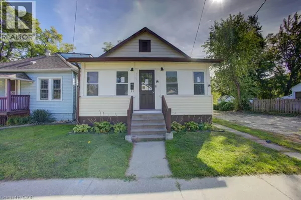 3587 BLOOMFIELD Road, Windsor, ON N9C1R8