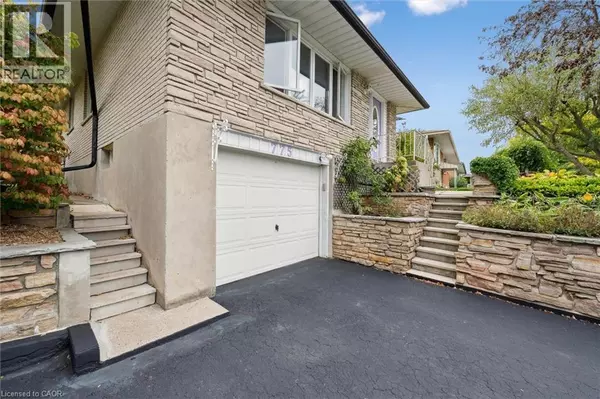 Cambridge, ON N3H2V2,775 REGENT Street