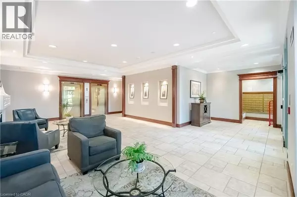 Mississauga, ON L5M6Z9,2545 ERIN CENTRE BLVD #306