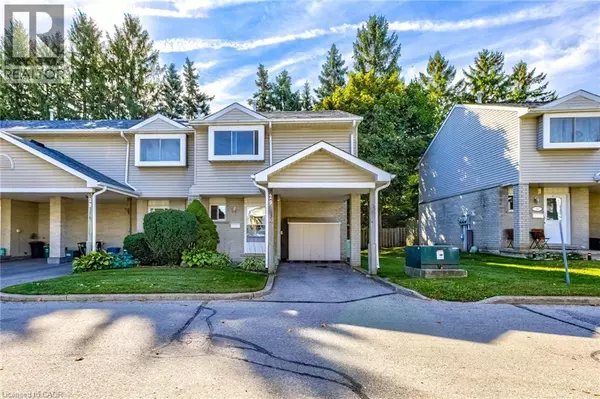 Cambridge, ON N1R8B4,125 SEKURA CRES #29