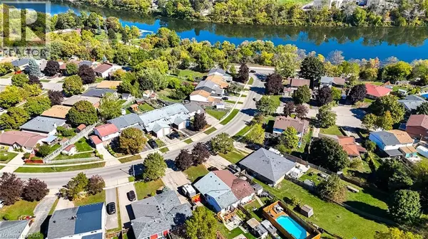 Cambridge, ON N1S4M4,235 SUNSET Boulevard