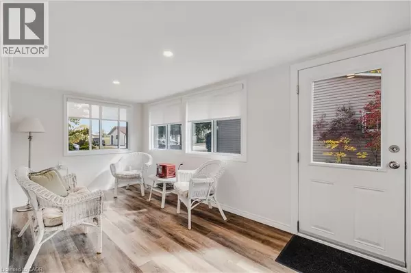 Harriston, ON N0G1Z0,78 GEORGE Street S