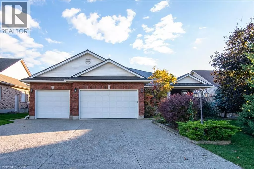 Wellesley, ON N0B2T0,15 PARKVIEW Drive